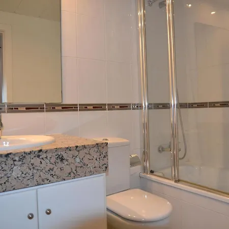 Casa De Lujo Con Piscina Privada En L'estartit, Espana - Es-323-70 *